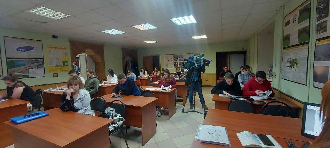 Снимали сюжет для телеканала Россия,  в нашем филиале на 60 Армии! 